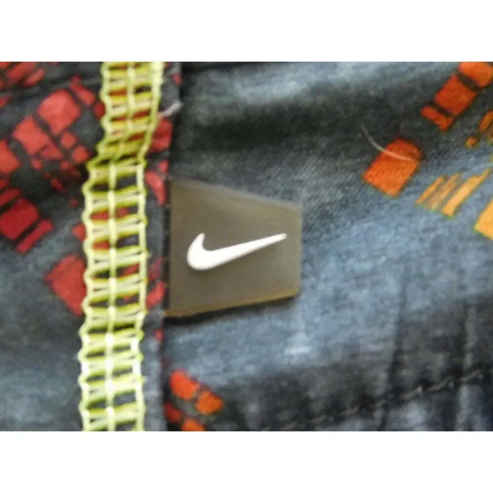 Nike Board Shorts Mens 30 Black Multicolor Swim Trunks Lace Up Pocket Surf Logo